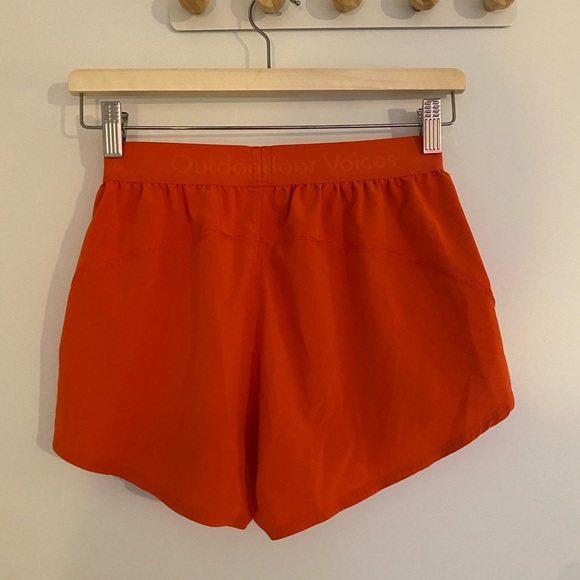 Outdoor Voices shorts - Picture 2 of 4